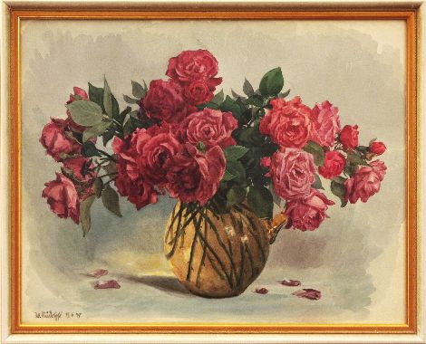 Rote Rosen in Glasvase